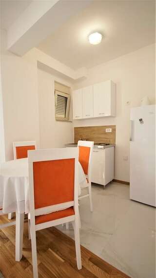 Апарт-отели Natasha Lux Apartments Будва Апартаменты с видом на горы-8